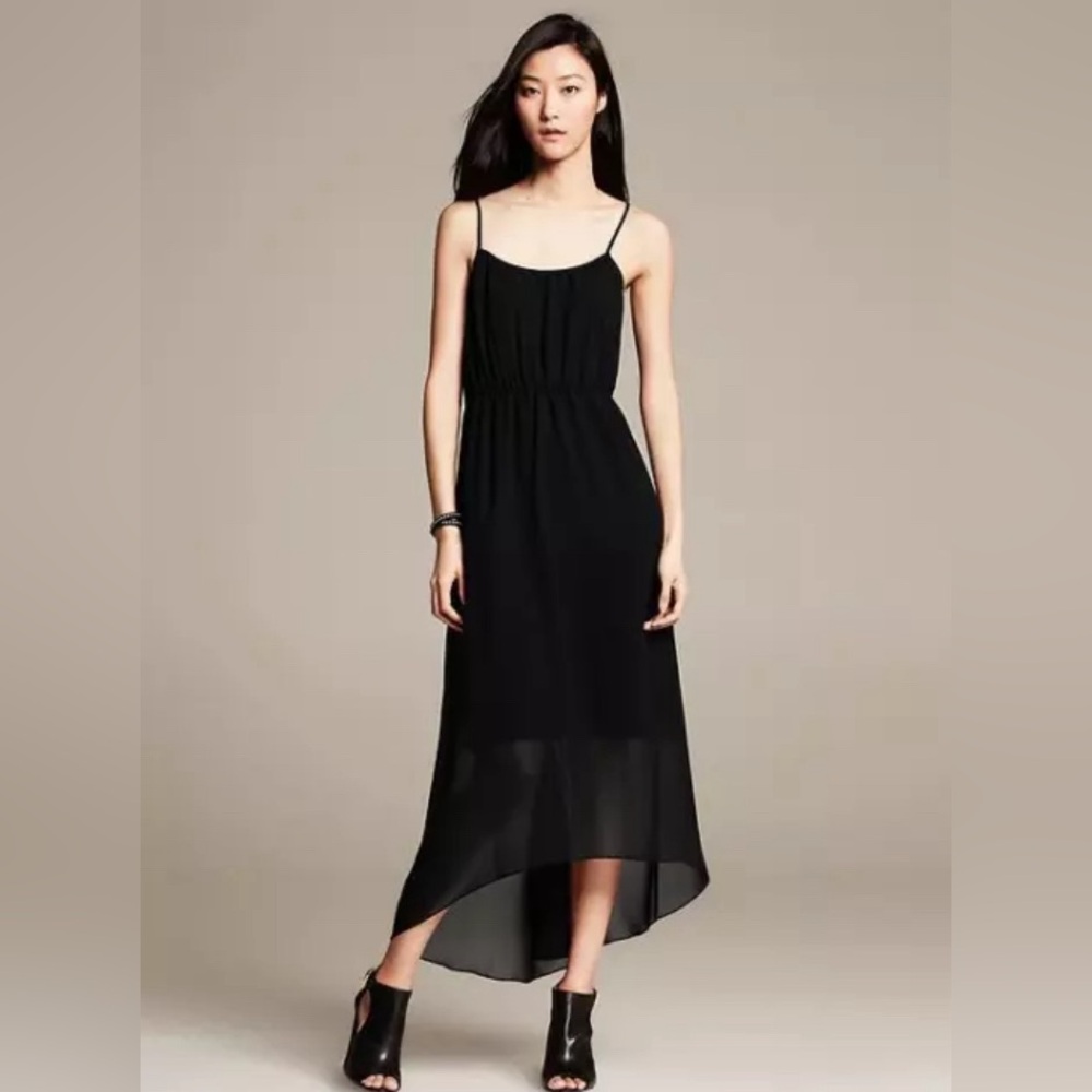 Banana Republic Black Chiffon Patio Dress. Size 12